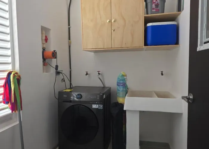 Apartment Spacious 2br With 24 7 Security *